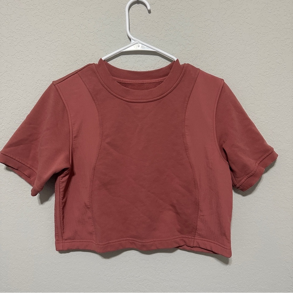 Lululemon Athletica Short Sleeve Tee in Rust Red